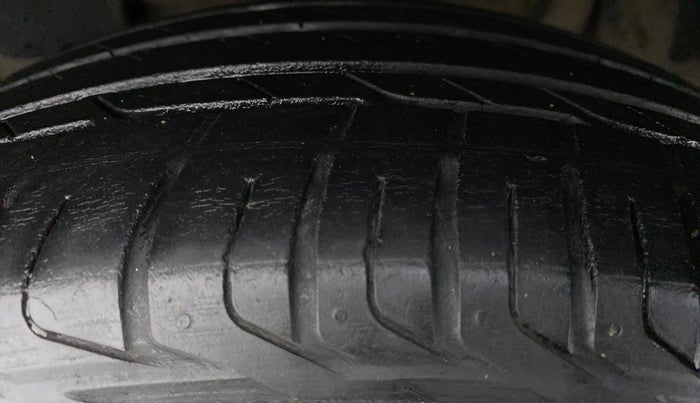 2018 Tata NEXON XZ+ 1.5, Diesel, Manual, 50,069 km, Left Front Tyre Tread