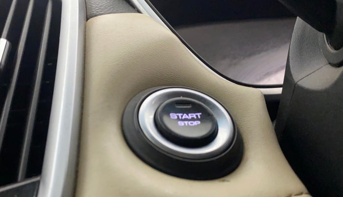 2021 MG HECTOR SHARP 1.5 PETROL CVT, Petrol, Automatic, 1,35,187 km, Keyless Start/ Stop Button