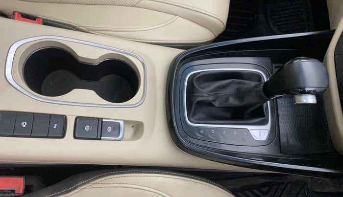 2021 MG HECTOR SHARP 1.5 PETROL CVT, Petrol, Automatic, 1,35,187 km, Gear Lever