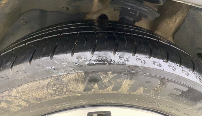 2021 MG HECTOR SHARP 1.5 PETROL CVT, Petrol, Automatic, 1,35,187 km, Left Front Tyre Tread