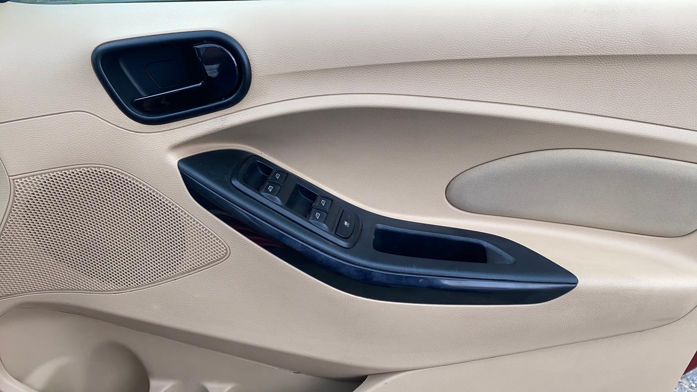 2019 Ford Figo Aspire TITANIUM PLUS 1.5 DIESEL, Diesel, Manual, 1,28,065 km, Driver Side Door Panels Control