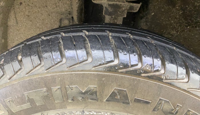 2016 Renault Kwid RXT 0.8, Petrol, Manual, 23,211 km, Left Front Tyre Tread