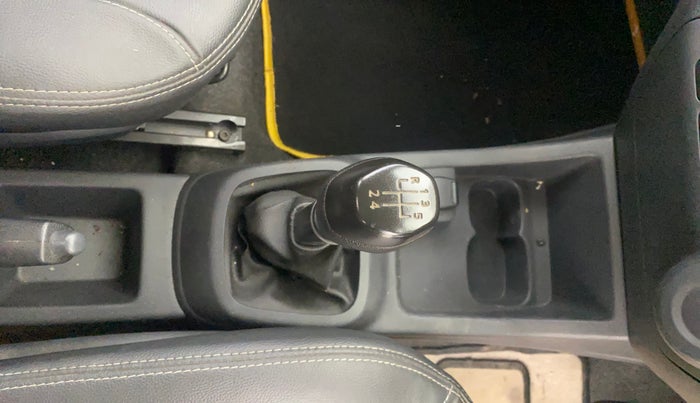 2016 Renault Kwid RXT 0.8, Petrol, Manual, 23,211 km, Gear Lever