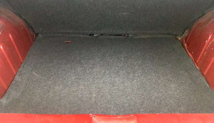 2016 Renault Kwid RXT 0.8, Petrol, Manual, 23,211 km, Boot Inside