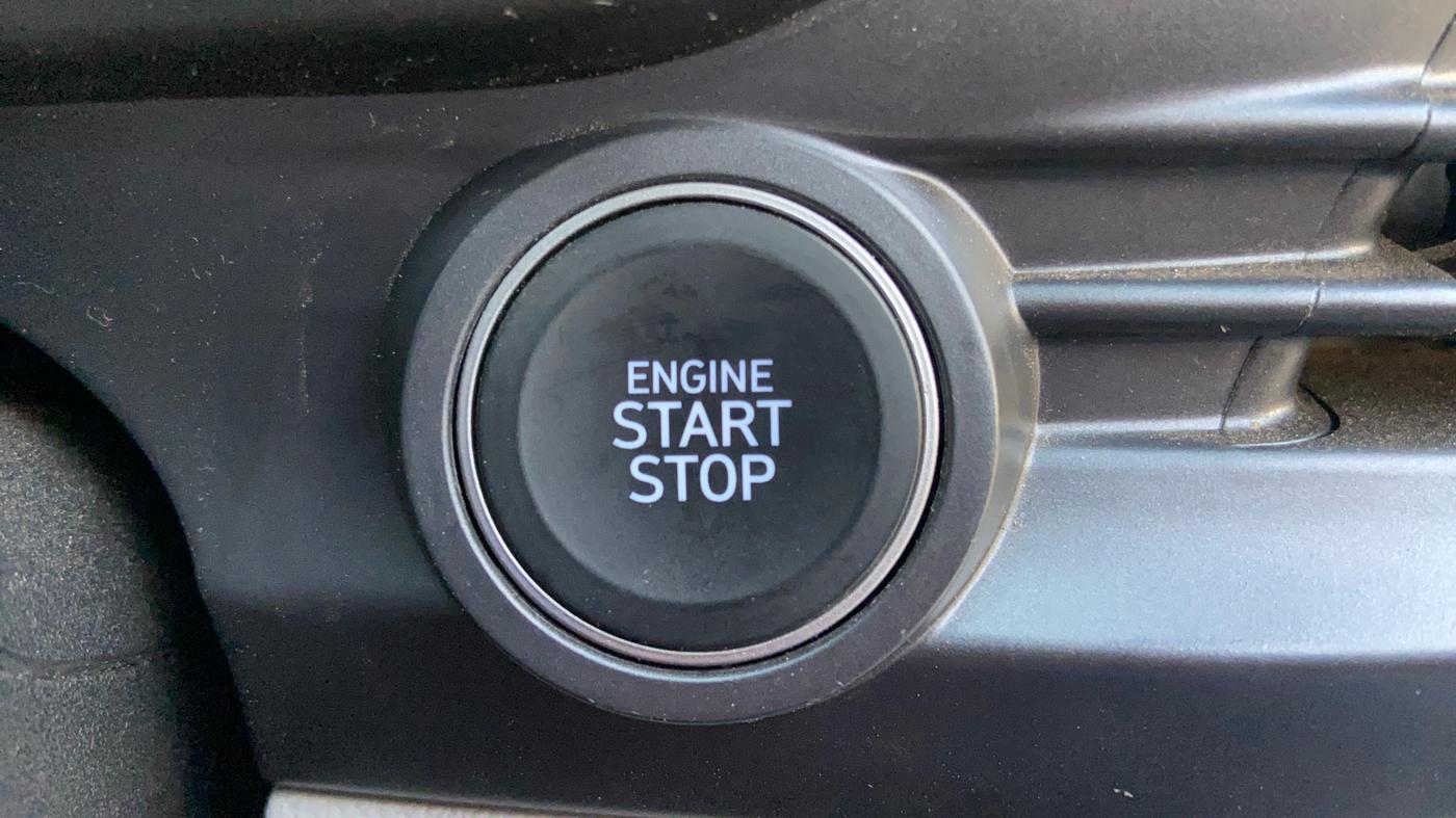 2025 Hyundai NEW I20 ASTA (O) 1.2 IVT, Petrol, Automatic, 10,701 km, Keyless Start/ Stop Button