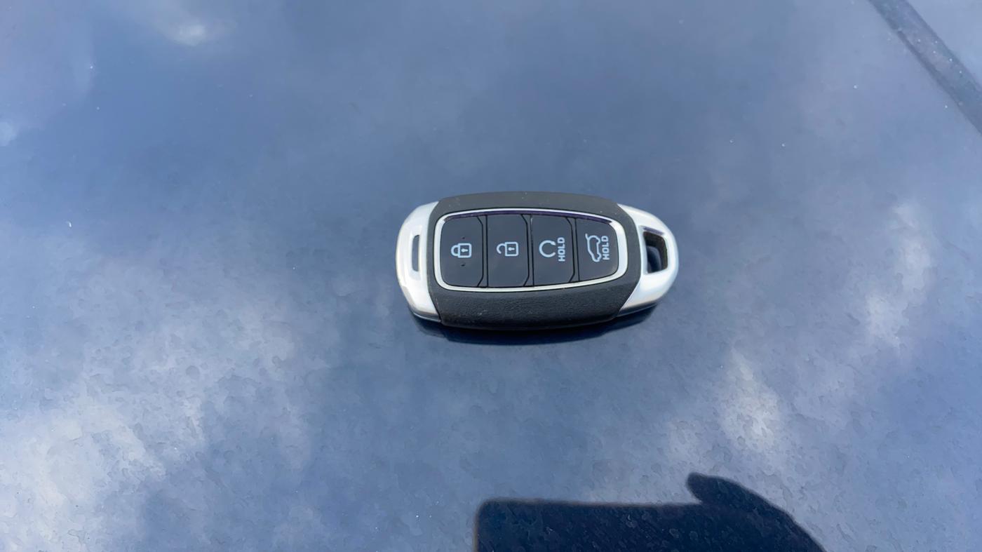 2025 Hyundai NEW I20 ASTA (O) 1.2 IVT, Petrol, Automatic, 10,701 km, Key Close Up