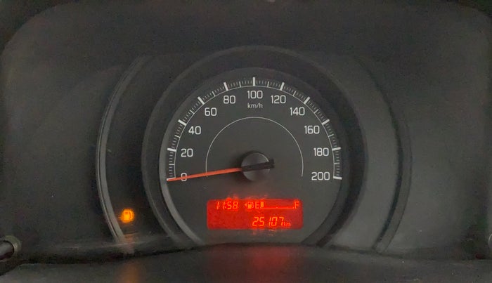 2020 Maruti Swift LXI, Petrol, Manual, 25,097 km, Odometer Image