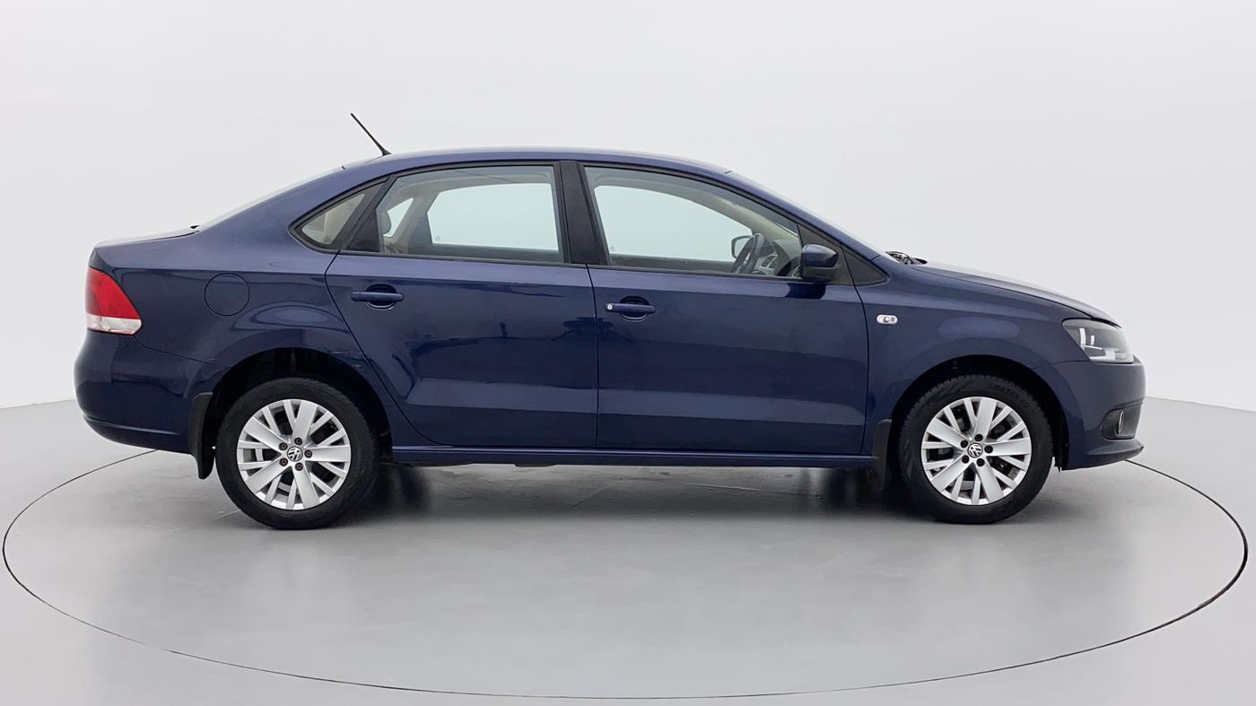 2015 Volkswagen Vento HIGHLINE 1.6 MPI, Petrol, Manual, 54,146 km, Right Side View