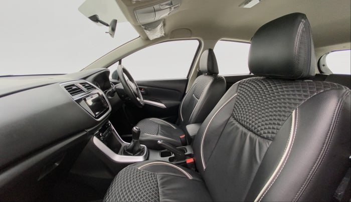 2017 Maruti S Cross ZETA SHVS, Diesel, Manual, 62,190 km, Right Side Front Door Cabin