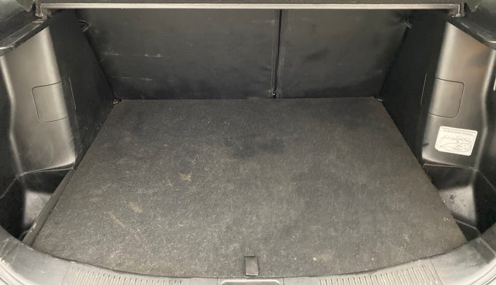 2017 Maruti S Cross ZETA SHVS, Diesel, Manual, 62,190 km, Boot Inside
