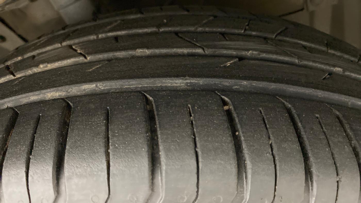 2017 Maruti S Cross ZETA SHVS, Diesel, Manual, 62,190 km, Right Front Tyre Tread