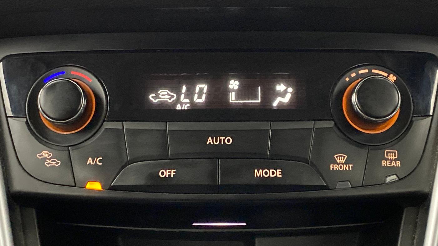 2017 Maruti S Cross ZETA SHVS, Diesel, Manual, 62,190 km, Automatic Climate Control