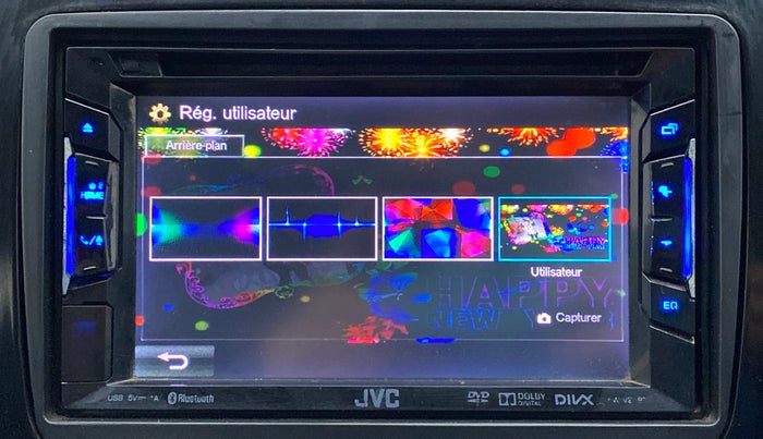 2018 Renault Kwid 1.0 RXT Opt, Petrol, Manual, 47,545 km, Infotainment System