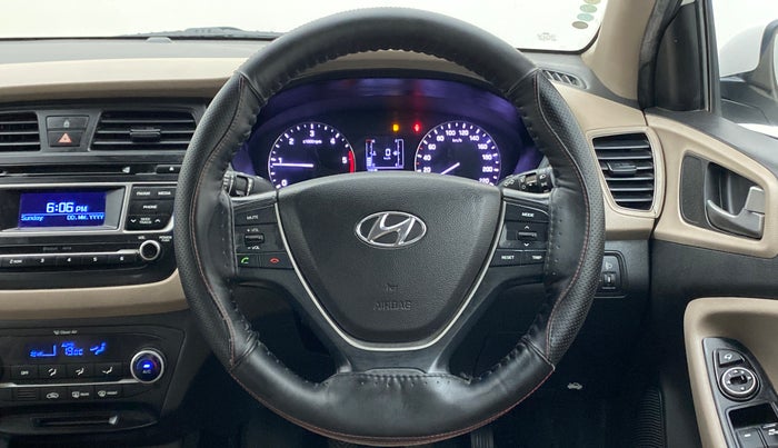 2014 Hyundai Elite i20 SPORTZ (O) 1.4, Diesel, Manual, 87,801 km, Steering Wheel Close Up