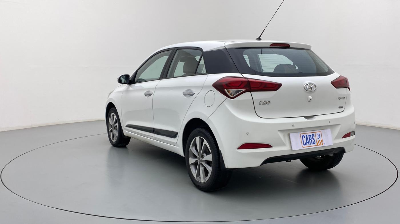 2014 Hyundai Elite i20 SPORTZ (O) 1.4, Diesel, Manual, 87,801 km, Left Back Diagonal