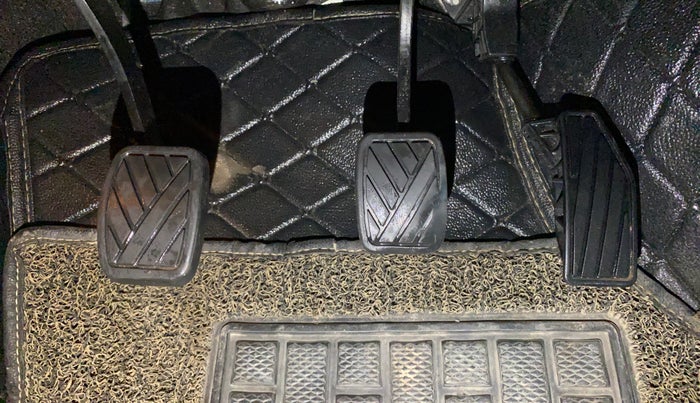 2018 Maruti Baleno ZETA PETROL 1.2, Petrol, Manual, 91,818 km, Pedals