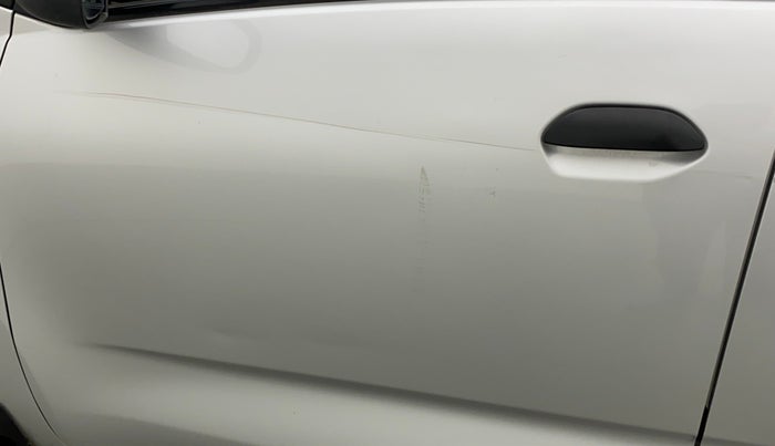 2021 Datsun Redi Go A, Petrol, Manual, 13,454 km, Front passenger door - Minor scratches