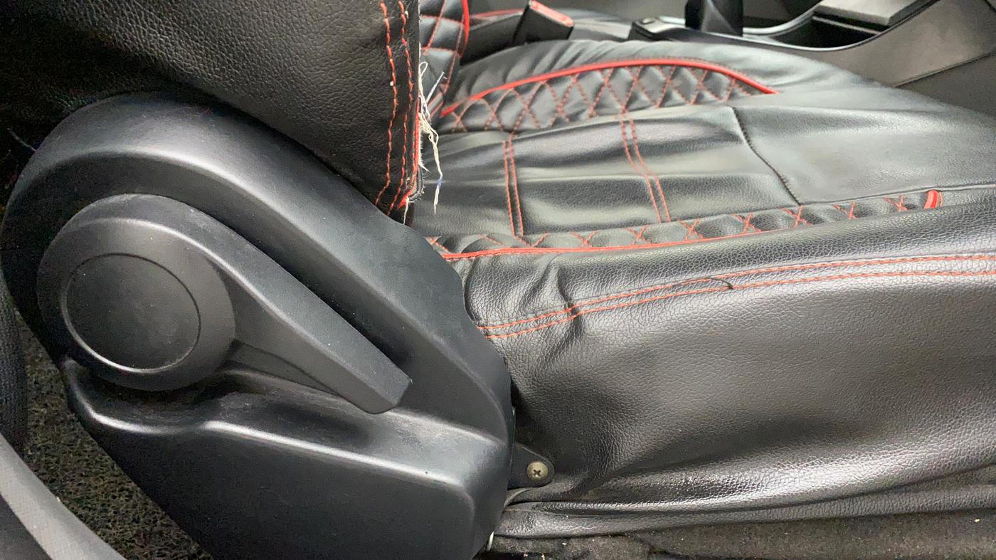 2020 Tata ALTROZ XE PETROL, Petrol, Manual, 44,077 km, Driver Side Adjustment Panel