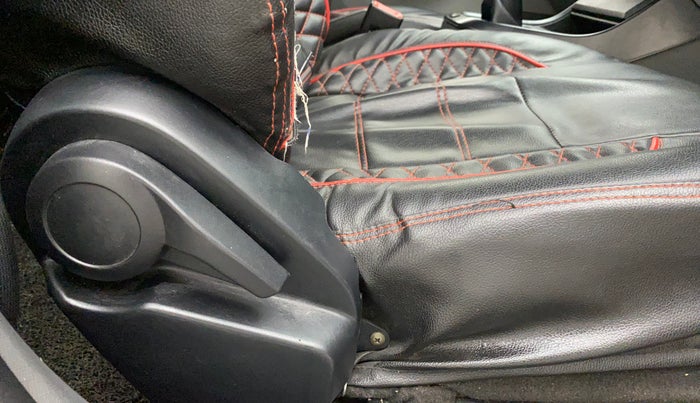 2020 Tata ALTROZ XE PETROL, Petrol, Manual, 44,077 km, Driver Side Adjustment Panel