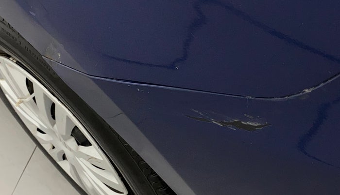2017 Maruti Dzire VXI, Petrol, Manual, 68,979 km, Rear bumper - Minor scratches