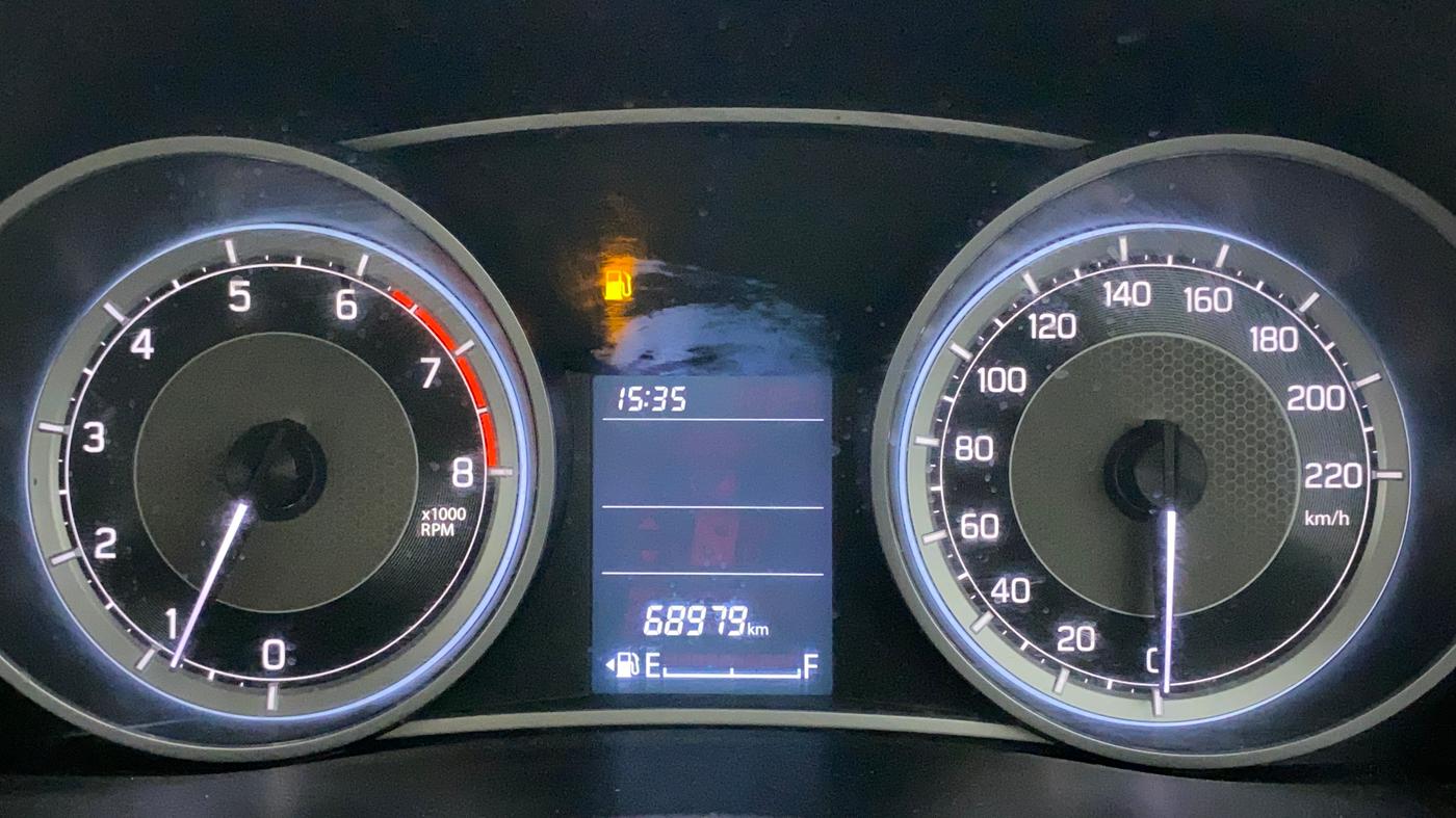 2017 Maruti Dzire VXI, Petrol, Manual, 68,979 km, Odometer Image