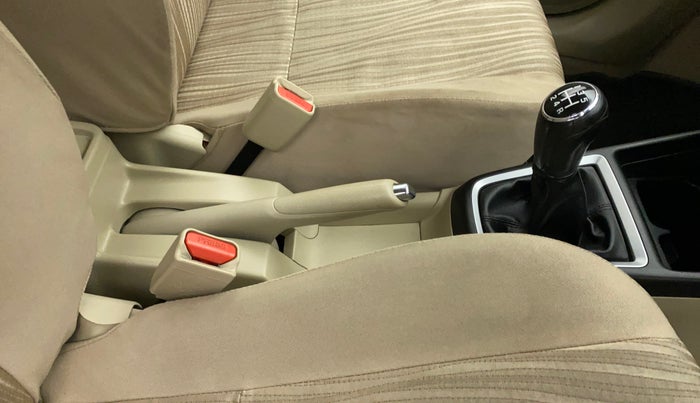 2017 Maruti Dzire VXI, Petrol, Manual, 68,979 km, Gear Lever