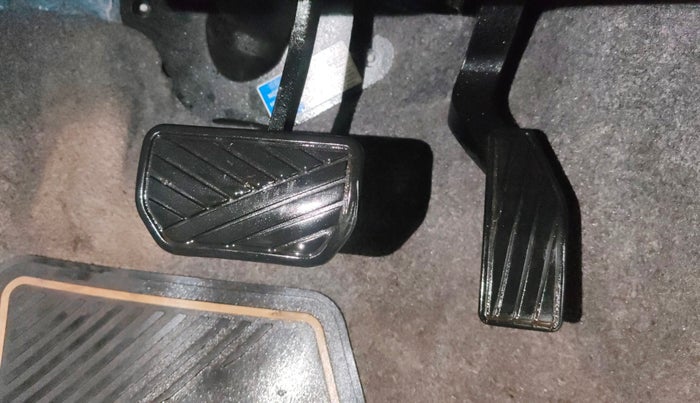 2017 Maruti Celerio ZXI AMT, Petrol, Automatic, 75,598 km, Pedals