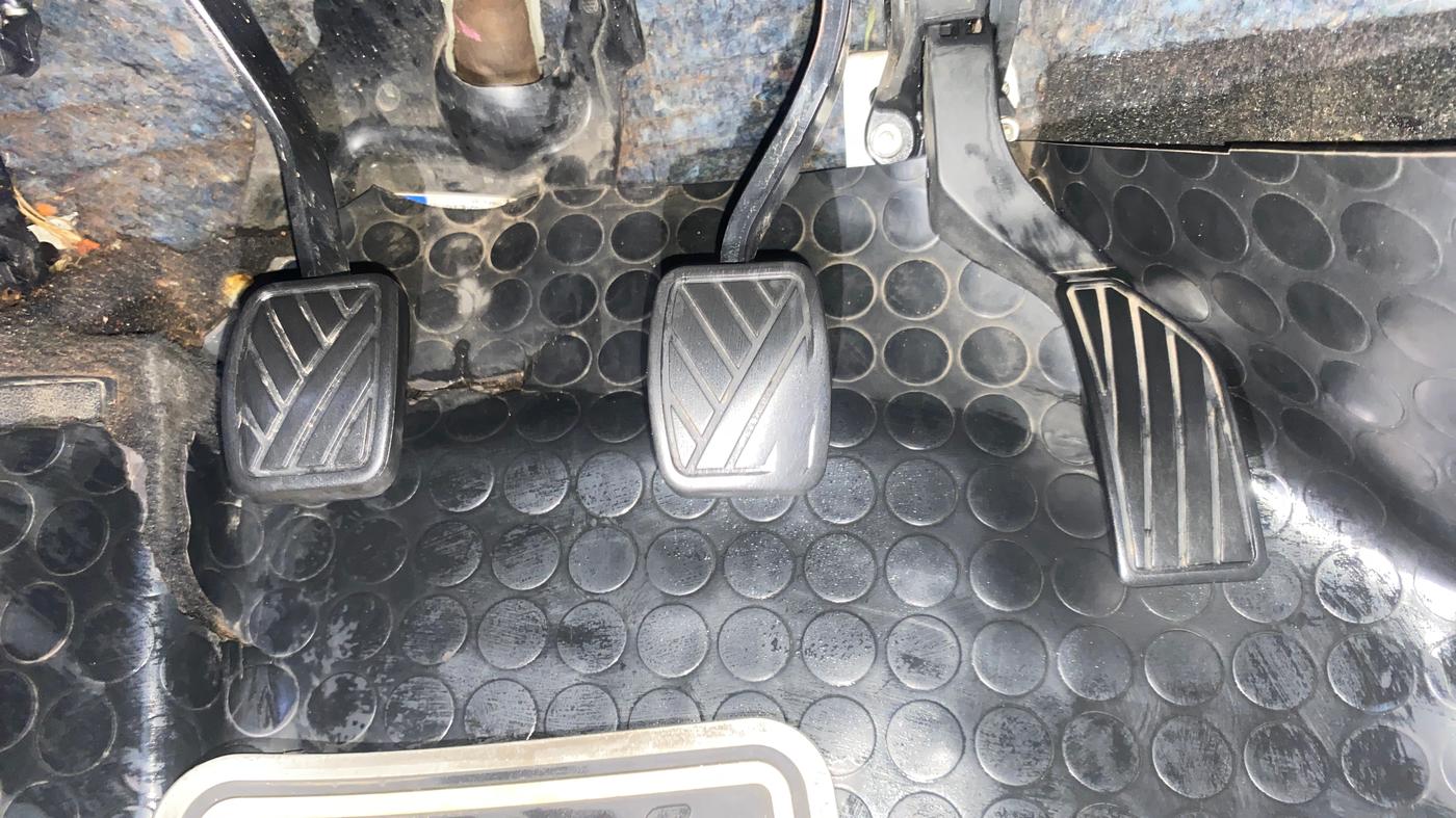 2021 Maruti S Cross ZETA 1.5, Petrol, Manual, 1,06,825 km, Pedals