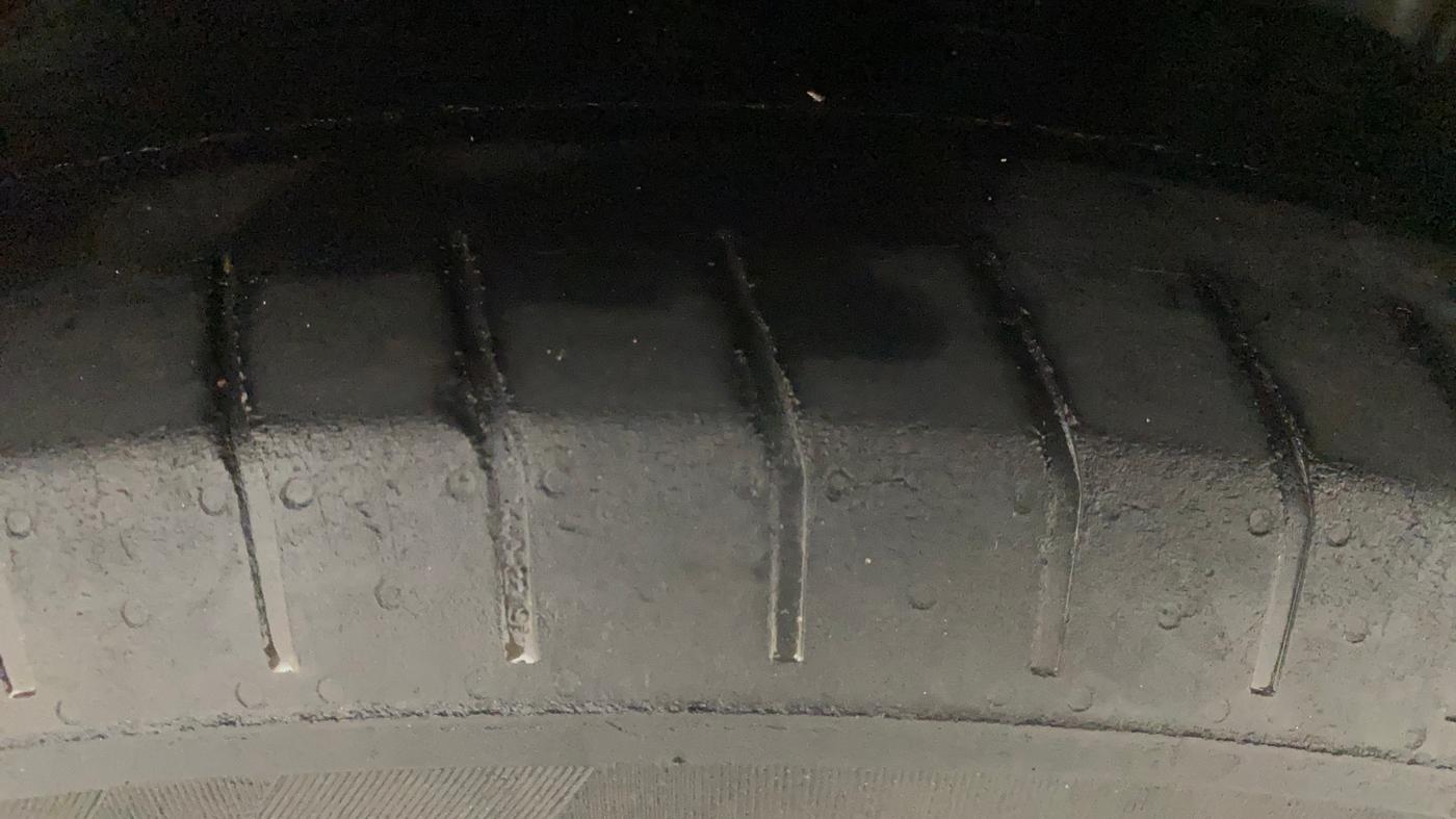 2021 Maruti S Cross ZETA 1.5, Petrol, Manual, 1,06,825 km, Left Rear Tyre Tread