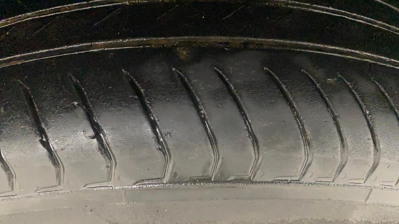 2021 Maruti S Cross ZETA 1.5, Petrol, Manual, 1,06,825 km, Left Front Tyre Tread