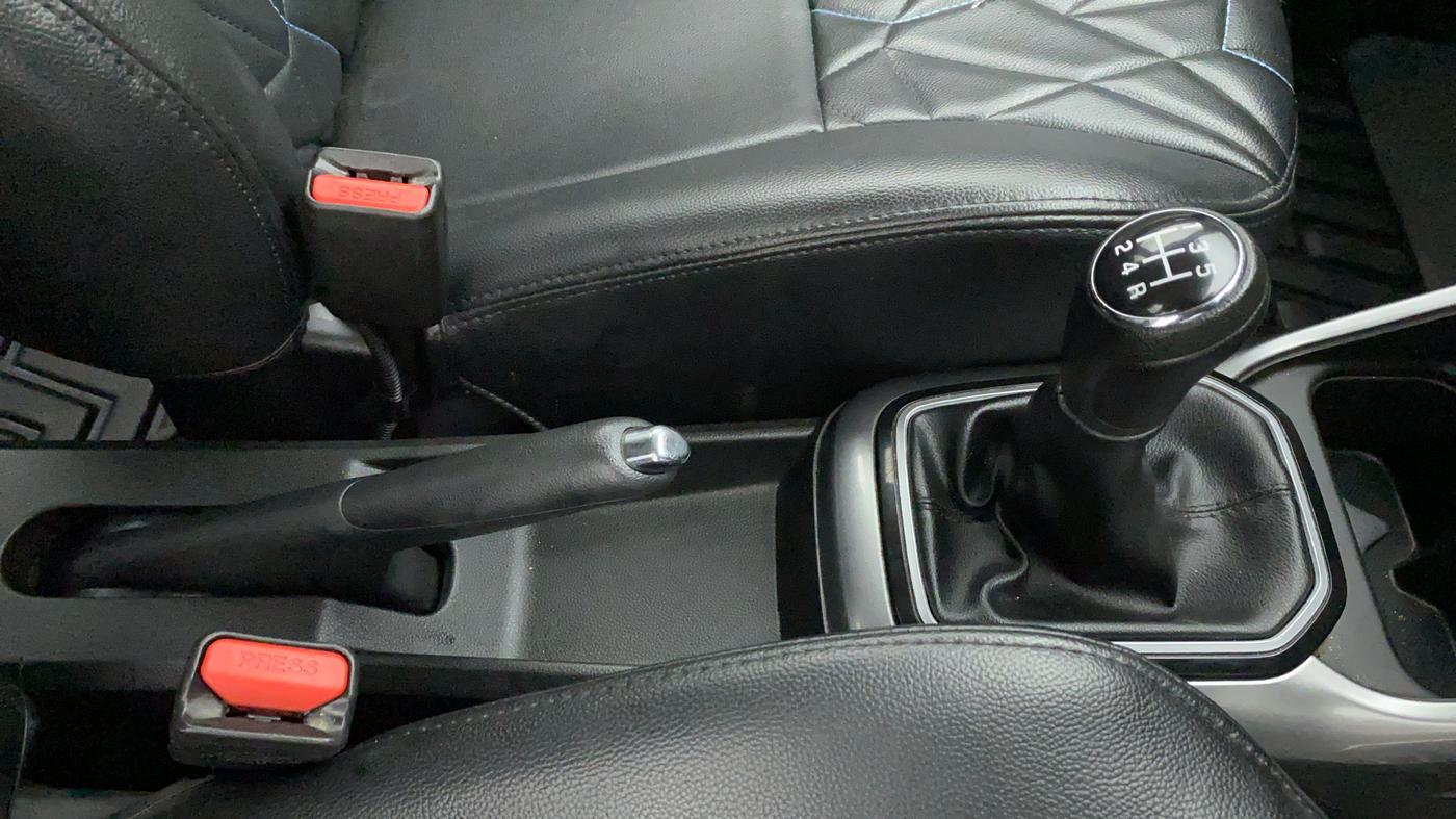 2020 Maruti IGNIS ZETA 1.2, Petrol, Manual, 46,300 km, Gear Lever