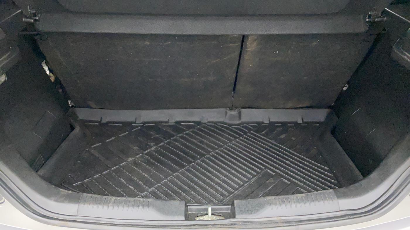 2020 Maruti IGNIS ZETA 1.2, Petrol, Manual, 46,300 km, Boot Inside