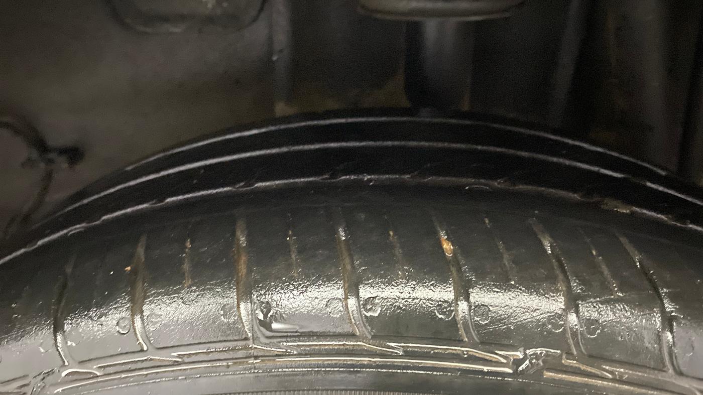 2021 Tata Tiago XZA PLUS PETROL, Petrol, Automatic, 20,747 km, Left Rear Tyre Tread