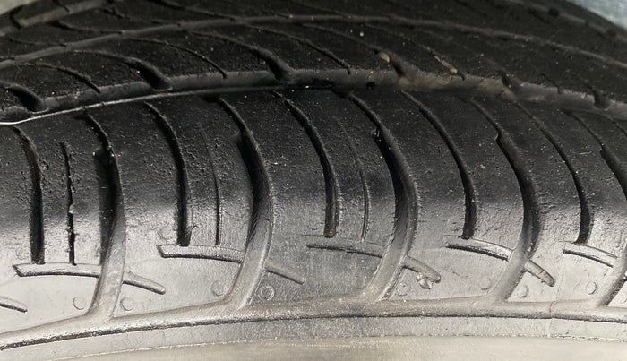 2021 Maruti New Wagon-R VXI (O) 1.2, Petrol, Manual, 45,217 km, Right Rear Tyre Tread