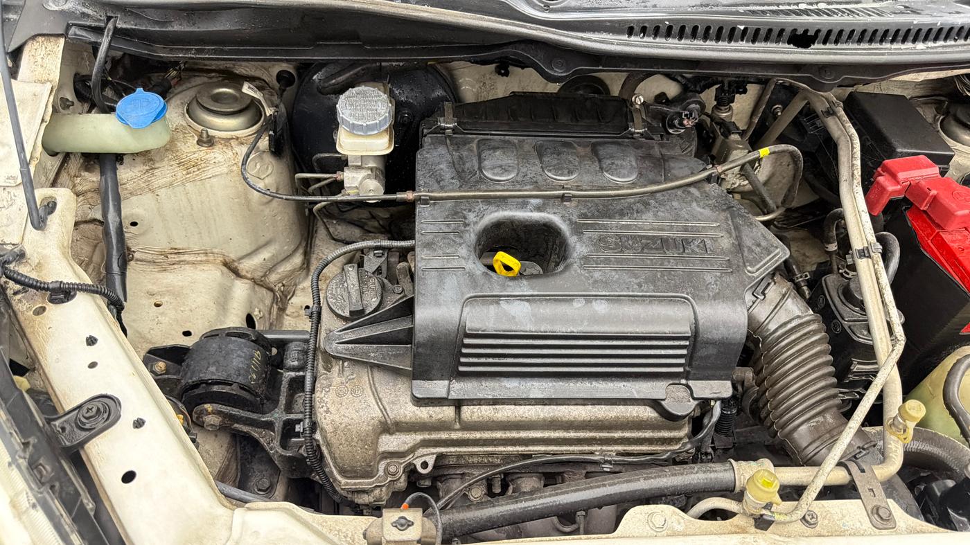 2017 Maruti Wagon R 1.0 VXI, Petrol, Manual, 56,857 km, Engine View - Right