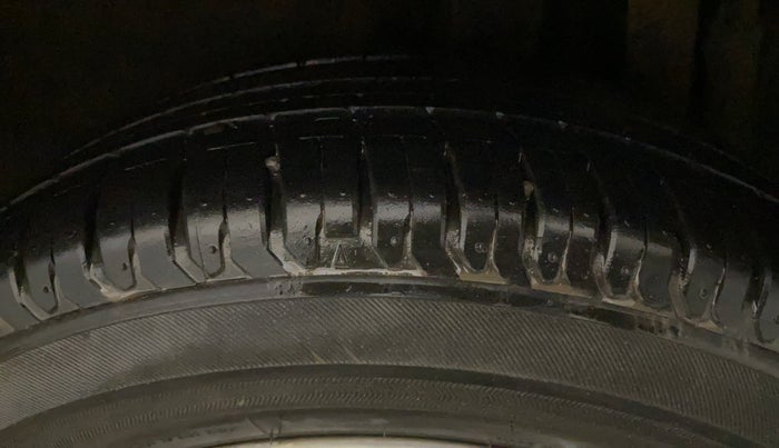 2018 Toyota YARIS VX CVT, Petrol, Automatic, 46,566 km, Left Rear Tyre Tread