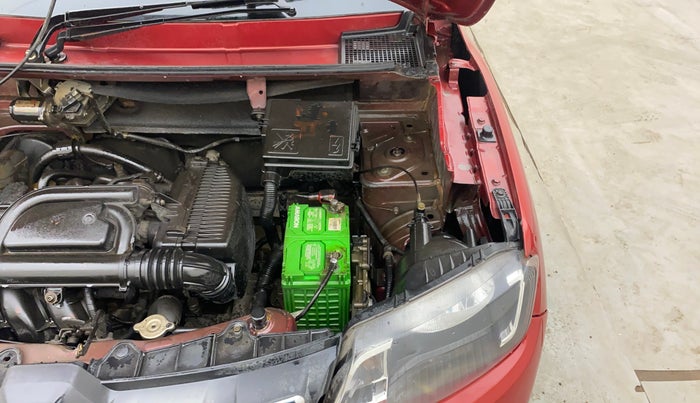 2017 Renault Kwid RXT 1.0 AMT, Petrol, Automatic, 82,539 km, Engine View - Left