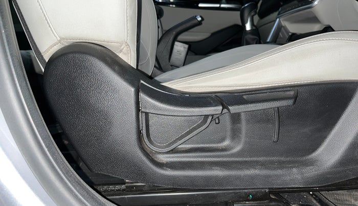 2021 KIA SELTOS HTX 1.5 PETROL, Petrol, Manual, 93,352 km, Driver Side Adjustment Panel