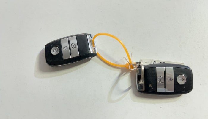 2021 KIA SELTOS HTX 1.5 PETROL, Petrol, Manual, 93,352 km, Key Close Up