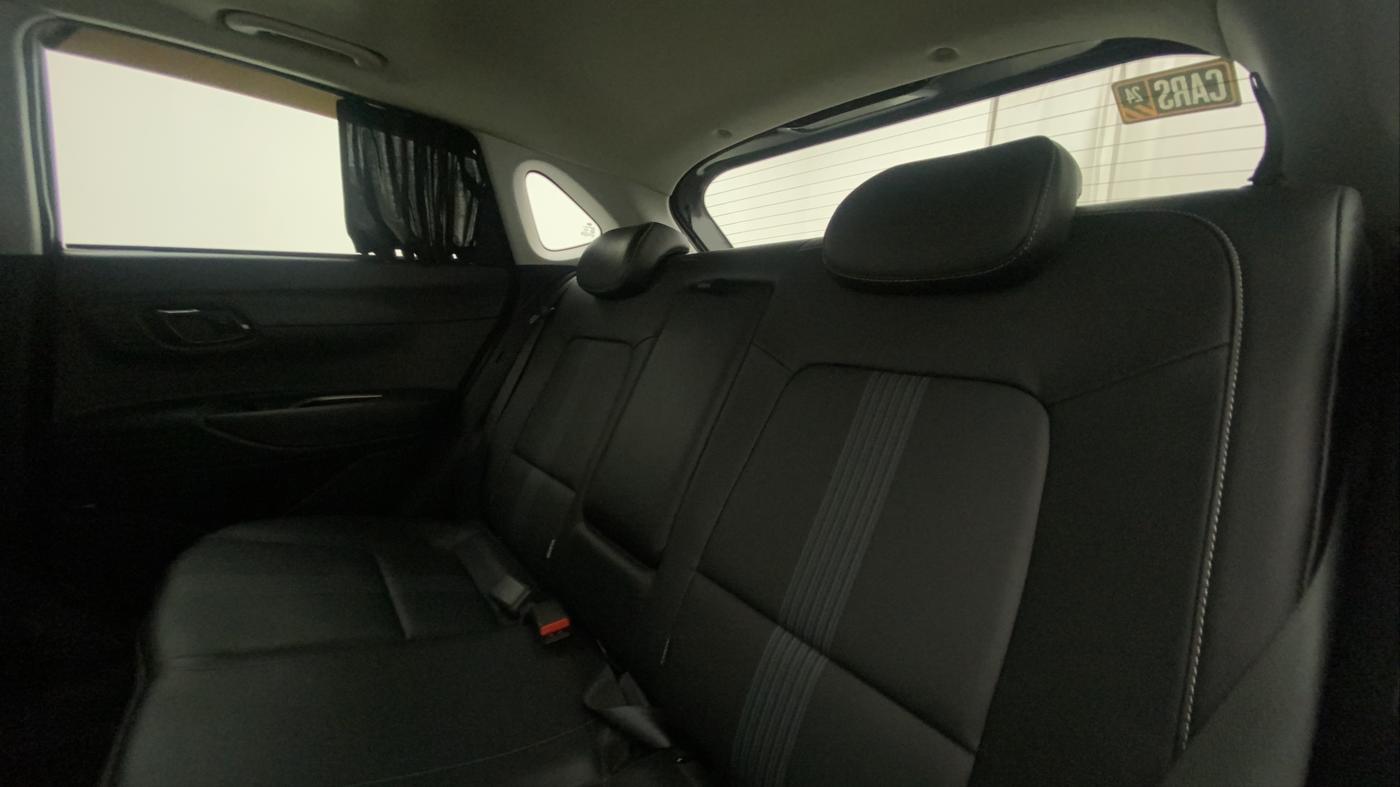 2021 Hyundai NEW I20 ASTA (O) 1.0 TURBO GDI DCT, Petrol, Automatic, 14,008 km, Right Side Rear Door Cabin