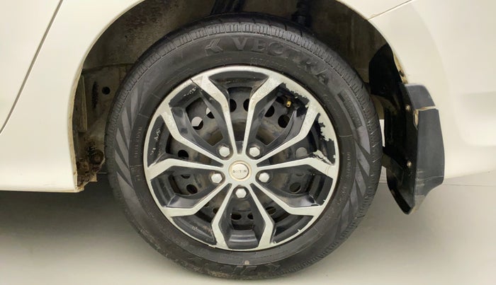 2011 Honda City 1.5L I-VTEC S MT, CNG, Manual, 1,16,586 km, Left Rear Wheel