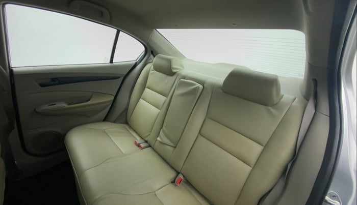 2009 Honda City S AT, Petrol, Automatic, 50,057 km, Right Side Rear Door Cabin