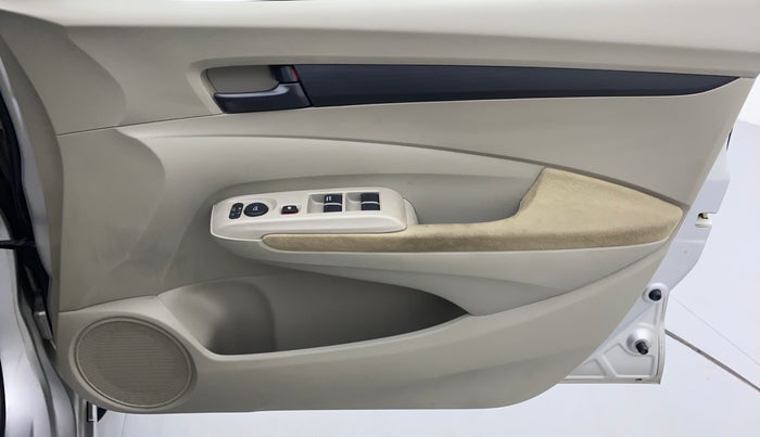 2009 Honda City S AT, Petrol, Automatic, 50,057 km, Driver Side Door Panels Control