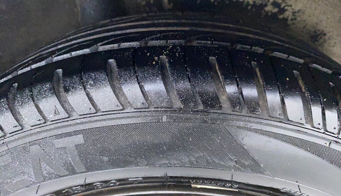 2009 Honda City S AT, Petrol, Automatic, 50,057 km, Right Rear Tyre Tread