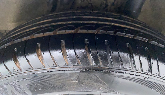 2009 Honda City S AT, Petrol, Automatic, 50,057 km, Left Rear Tyre Tread