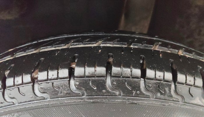 2019 Datsun Redi Go S 1.0 AMT, Petrol, Automatic, 28,049 km, Left Rear Tyre Tread