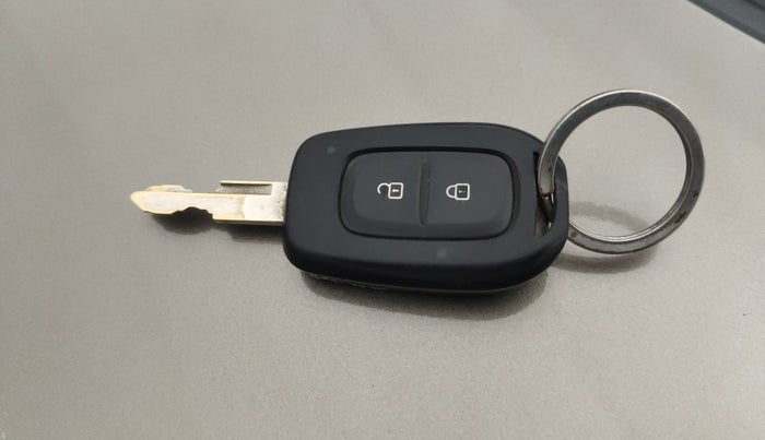 2019 Datsun Redi Go S 1.0 AMT, Petrol, Automatic, 28,049 km, Key Close Up