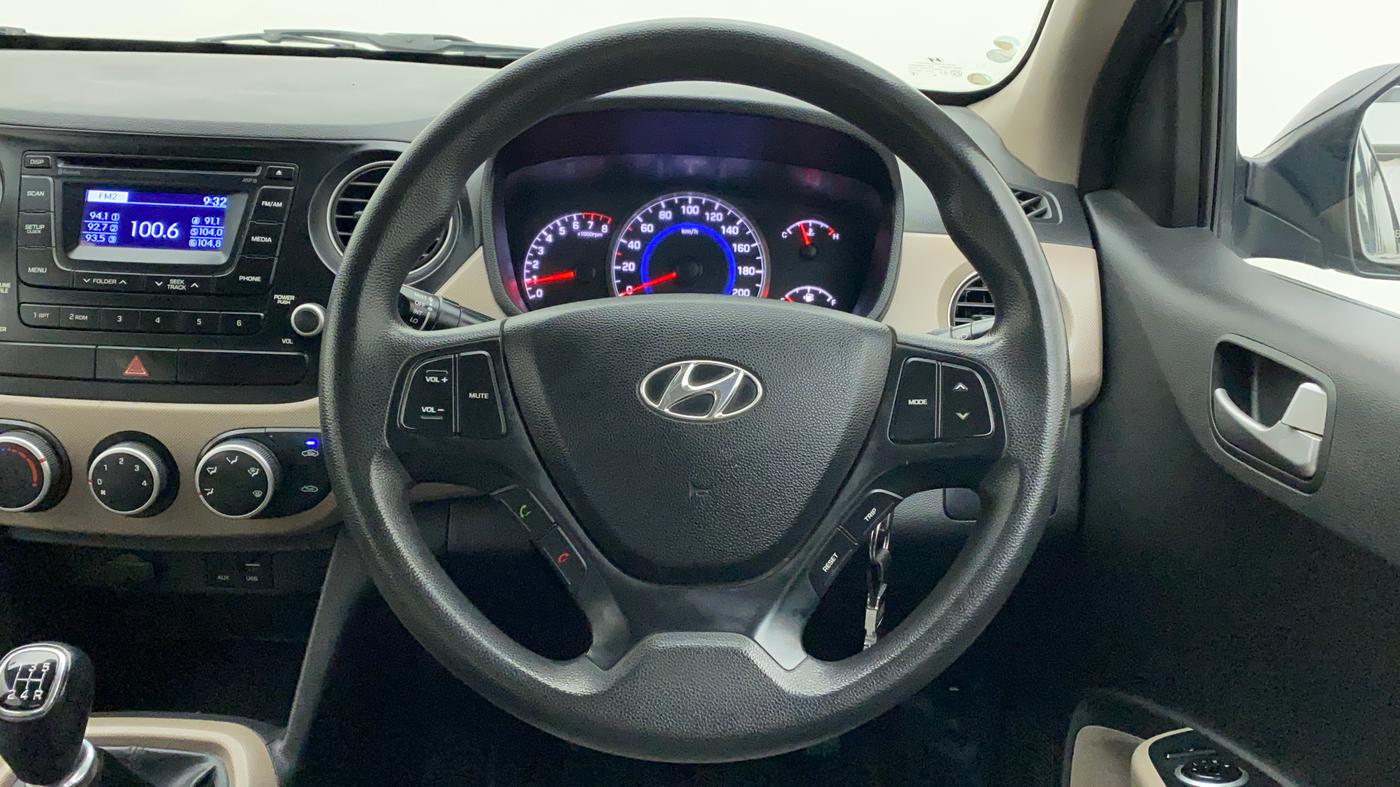 2016 Hyundai Grand i10 SPORTZ 1.2 KAPPA VTVT, Petrol, Manual, 70,554 km, Steering Wheel Close Up
