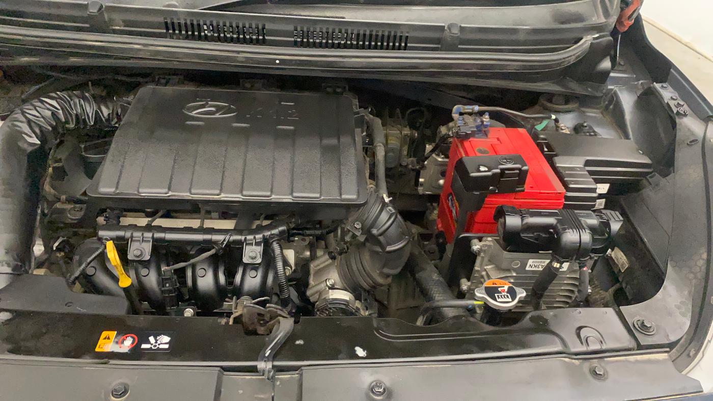 2020 Hyundai GRAND I10 NIOS SPORTZ AMT 1.2 KAPPA VTVT, Petrol, Automatic, 68,888 km, Engine View - Left