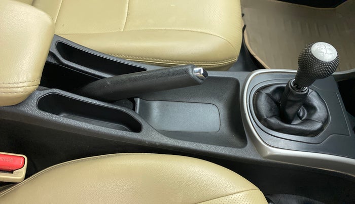 2018 Honda City SV MT EDGE EDITION PETROL, Petrol, Manual, 76,483 km, Gear Lever